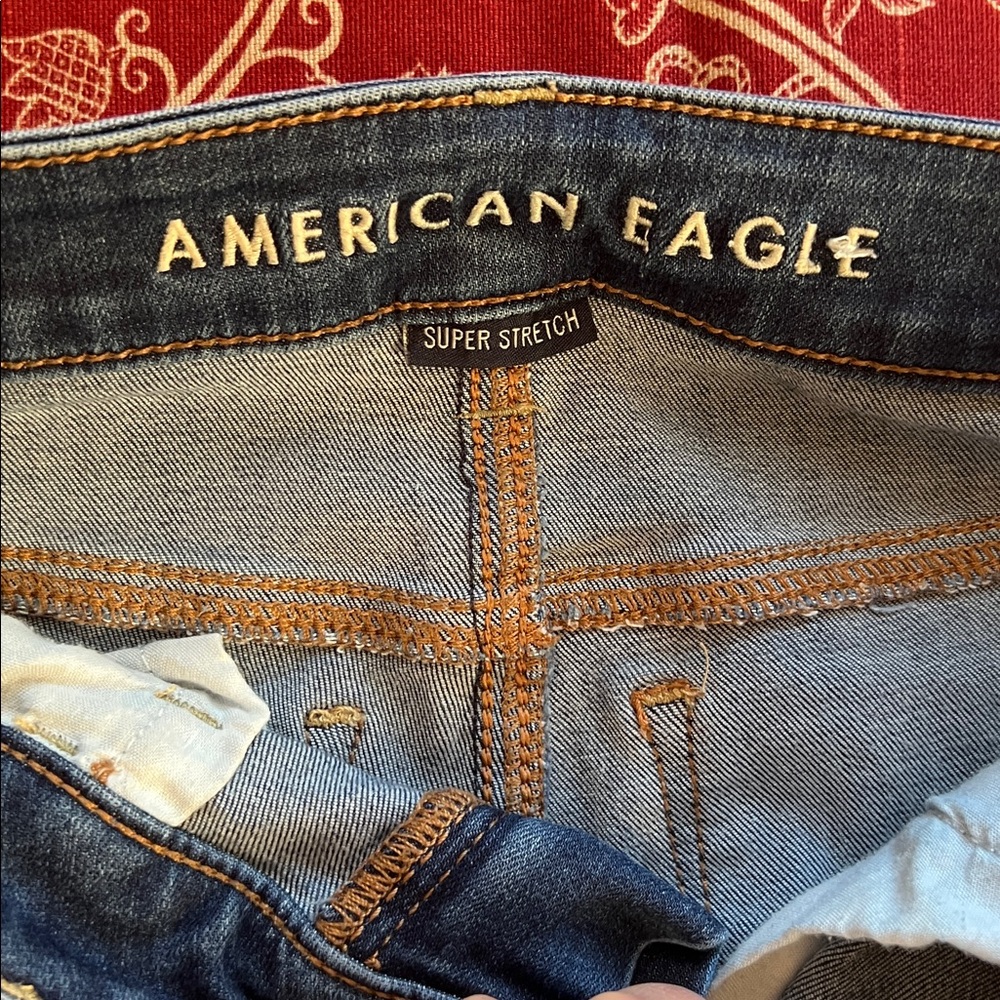 American Eagle Outfitters Women's Dark Blue and Light Jean bundle size 2 - Picture 3 of 13